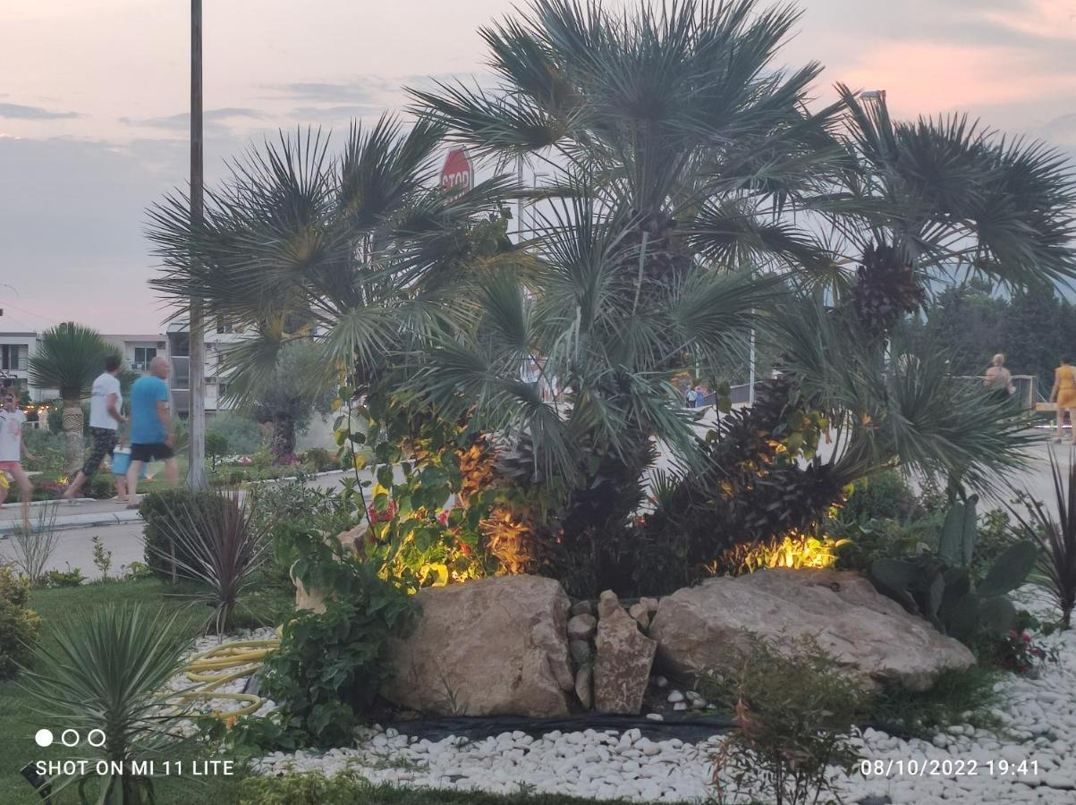 Grandino Rooms & Apartments Ulcinj Exterior foto