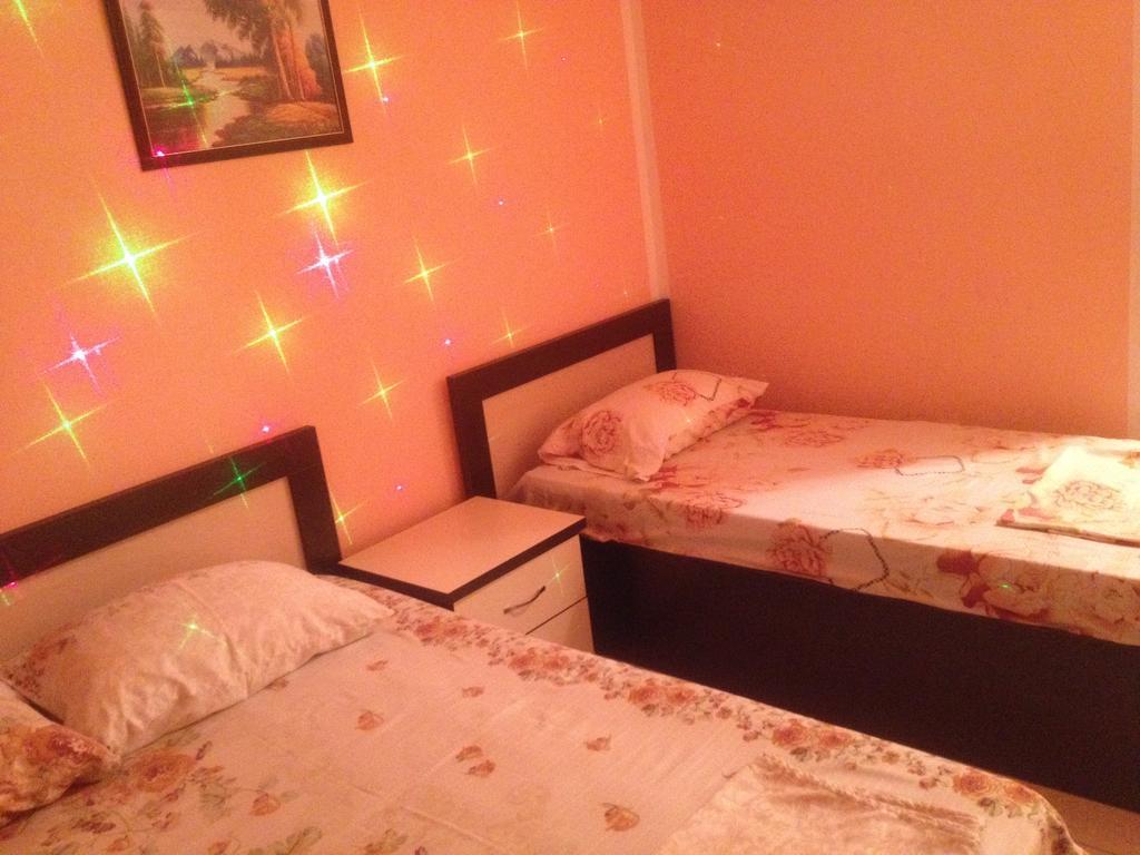 Grandino Rooms & Apartments Ulcinj Quarto foto