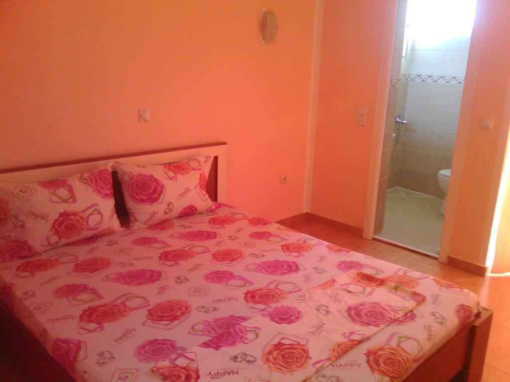 Grandino Rooms & Apartments Ulcinj Exterior foto